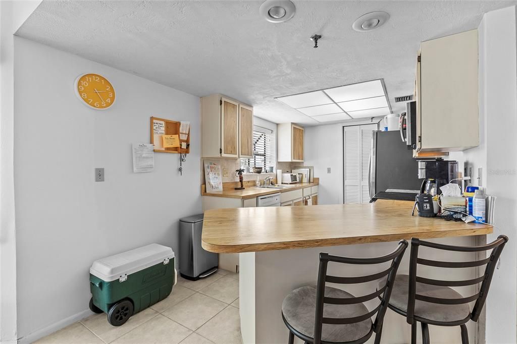 For Sale: $599,950 (2 beds, 2 baths, 1488 Square Feet)