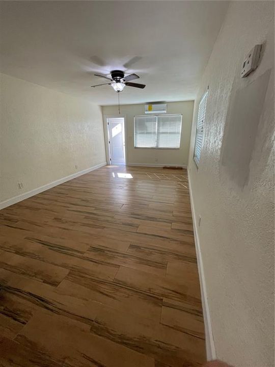 For Rent: $1,495 (0 beds, 1 baths, 600 Square Feet)