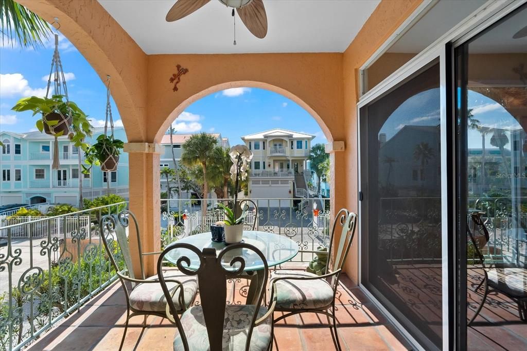 Sunny balcony facing the beach