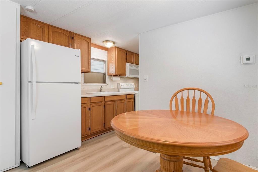 For Rent: $1,350 (1 beds, 1 baths, 528 Square Feet)