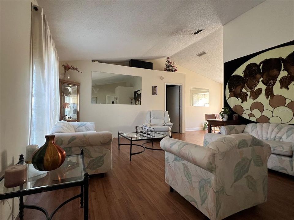 For Sale: $300,000 (4 beds, 2 baths, 1896 Square Feet)