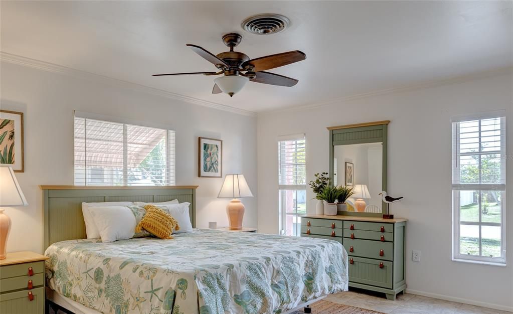 En Renta: $2,999 (4 camas, 2 baños, 1819 Pies cuadrados)