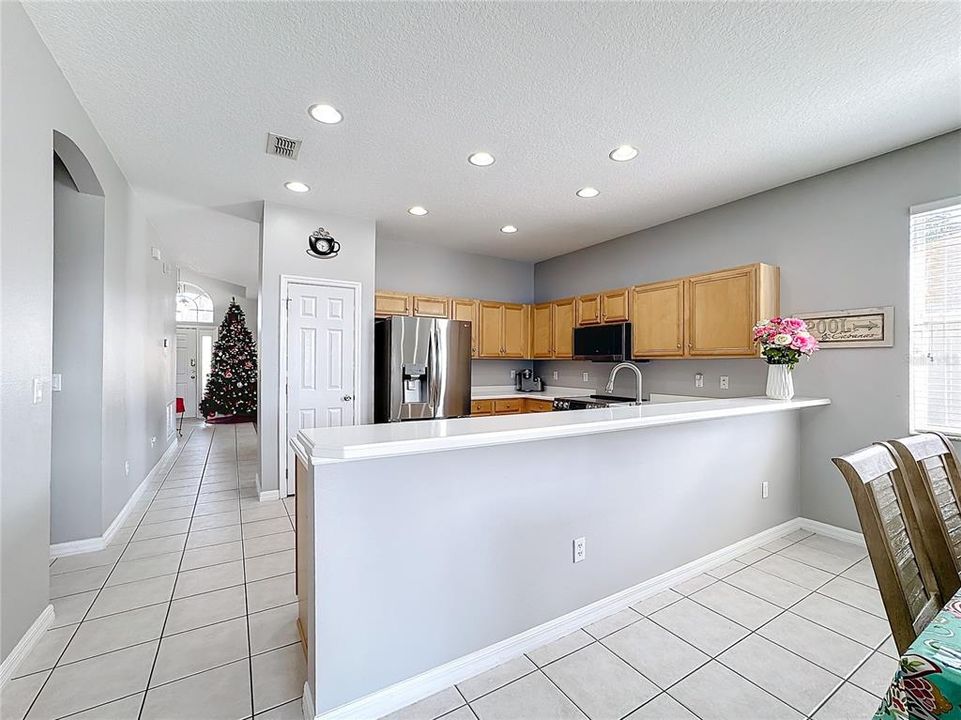 For Sale: $435,000 (4 beds, 2 baths, 2025 Square Feet)