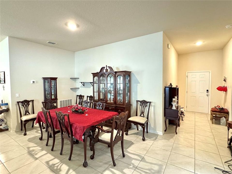 For Sale: $426,000 (3 beds, 3 baths, 2363 Square Feet)