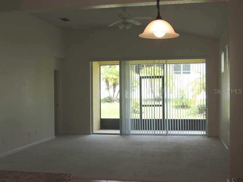 For Rent: $2,750 (3 beds, 2 baths, 2163 Square Feet)