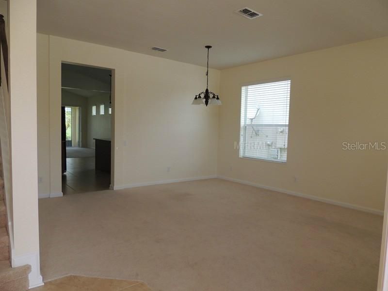 For Rent: $2,750 (3 beds, 2 baths, 2163 Square Feet)