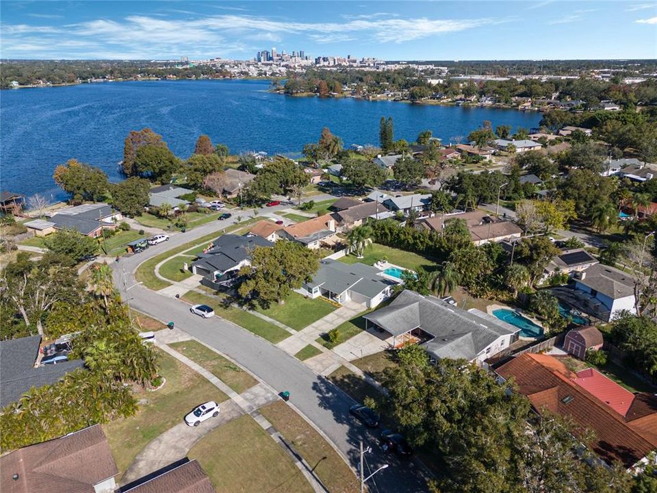 For Sale: $499,000 (3 beds, 2 baths, 1719 Square Feet)