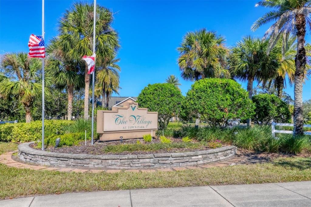 Active With Contract: $159,000 (1 beds, 1 baths, 752 Square Feet)