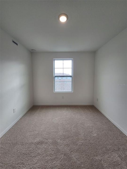 For Rent: $2,645 (3 beds, 2 baths, 1584 Square Feet)