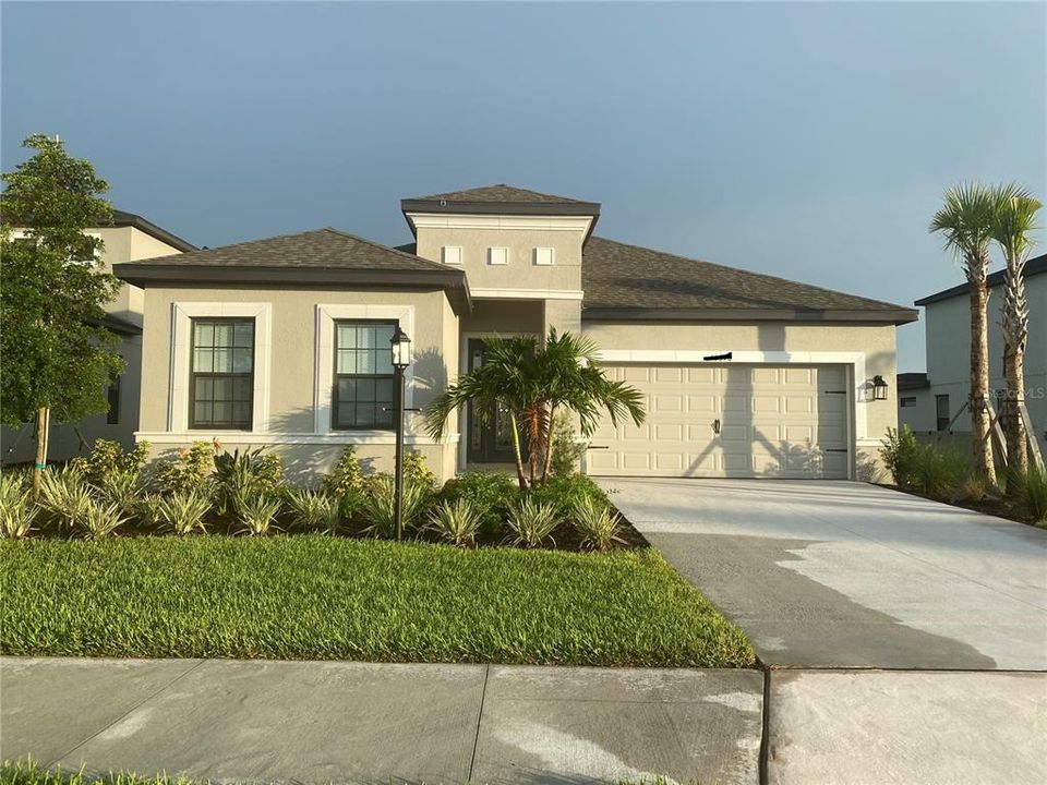 Recently Sold: $695,873 (4 beds, 3 baths, 2399 Square Feet)