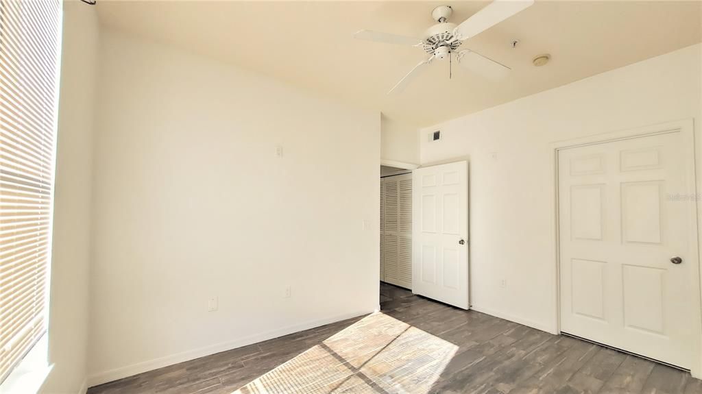 For Rent: $1,525 (2 beds, 2 baths, 1077 Square Feet)