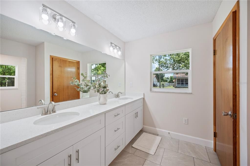 待售: $379,950 (3 贝兹, 2 浴室, 2772 平方英尺)