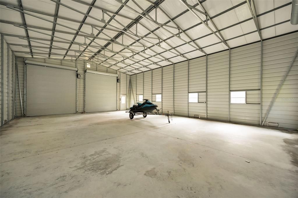 For Sale: $2,500,000 (4 beds, 4 baths, 5256 Square Feet)