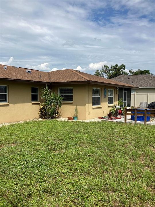 For Rent: $1,849 (2 beds, 2 baths, 1303 Square Feet)