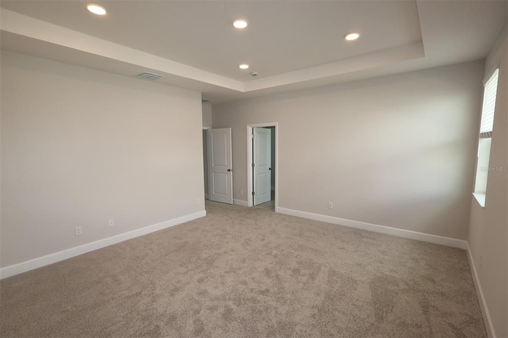 For Sale: $544,990 (5 beds, 4 baths, 3120 Square Feet)