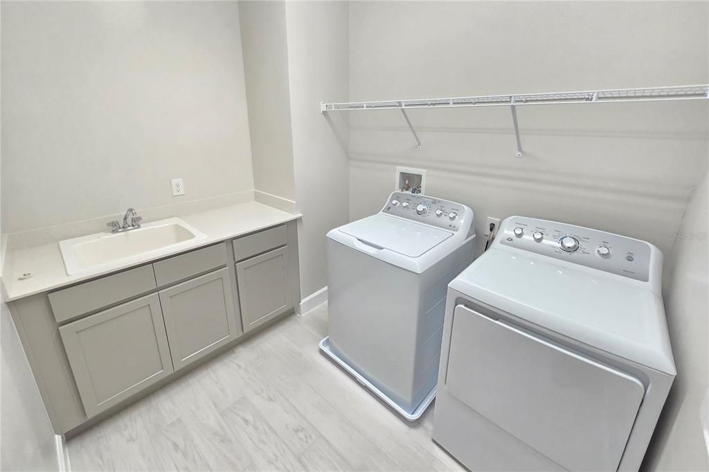 For Sale: $544,990 (5 beds, 4 baths, 3120 Square Feet)