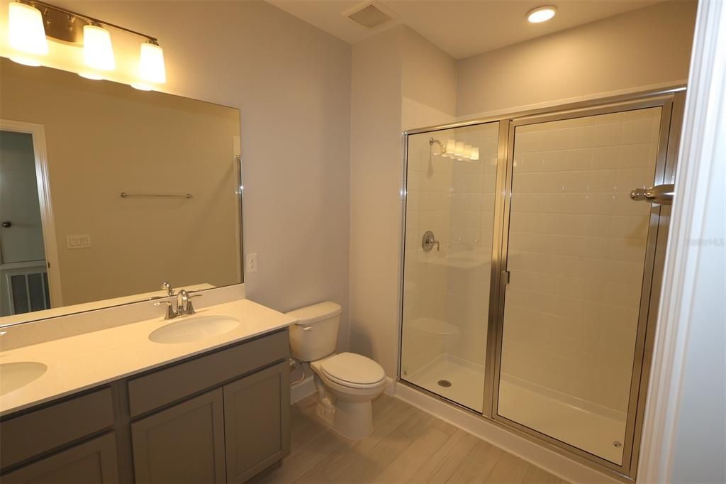 For Sale: $544,990 (5 beds, 4 baths, 3120 Square Feet)