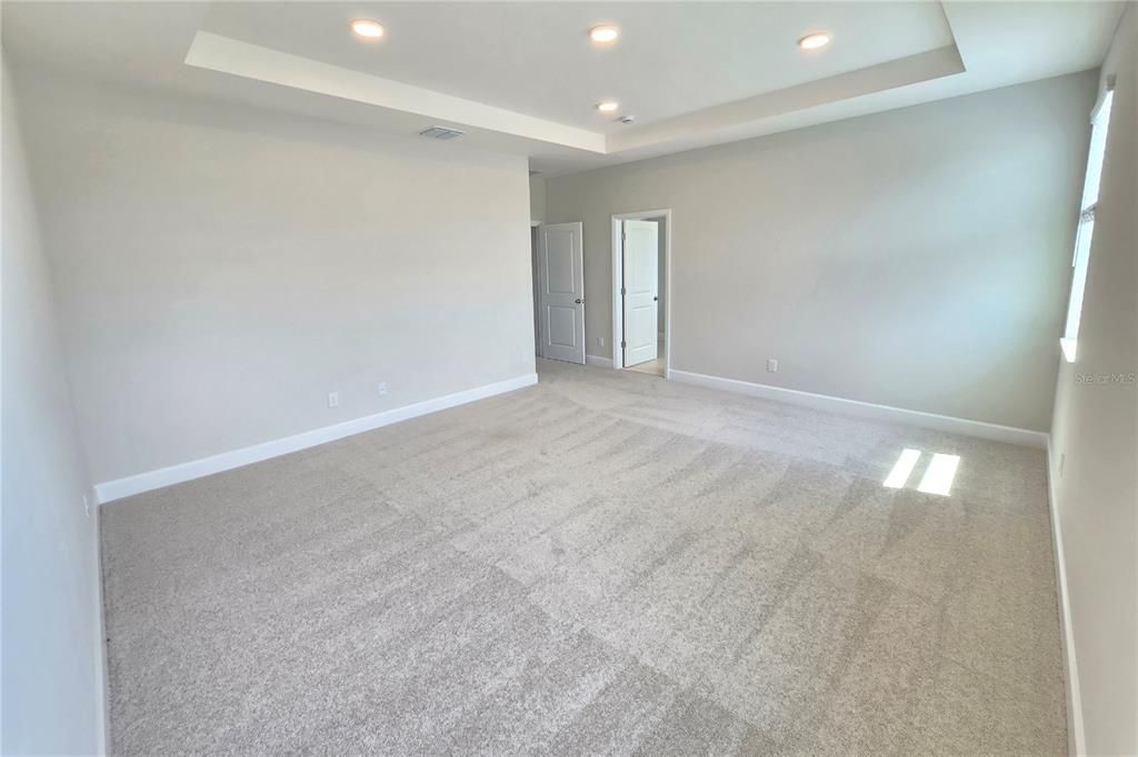 For Sale: $544,990 (5 beds, 4 baths, 3120 Square Feet)