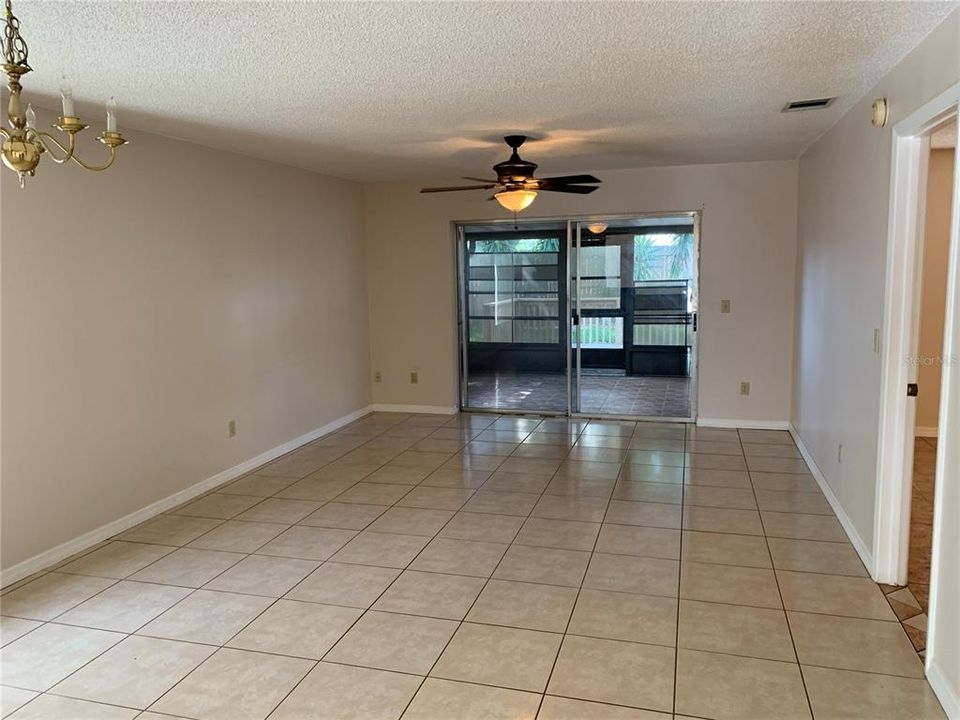 For Rent: $2,000 (2 beds, 2 baths, 1117 Square Feet)