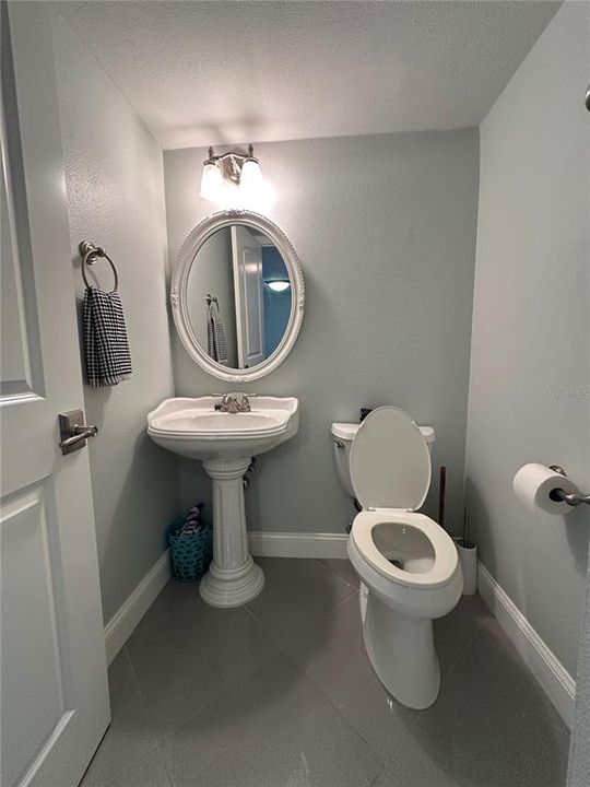 Guest Half Bath