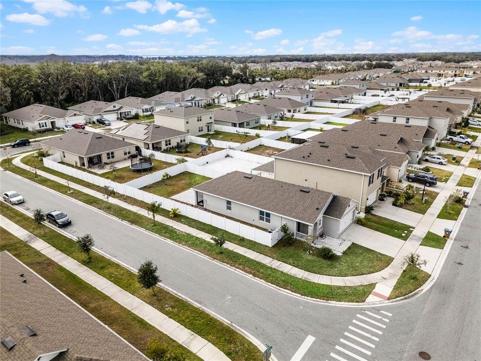 For Sale: $420,000 (3 beds, 2 baths, 1516 Square Feet)