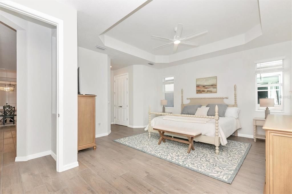 出租: $3,500 (4 贝兹, 2 浴室, 2223 平方英尺)