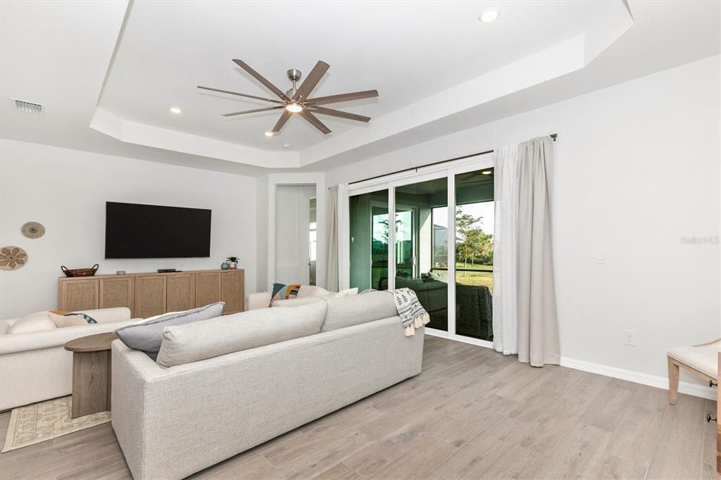 出租: $3,500 (4 贝兹, 2 浴室, 2223 平方英尺)