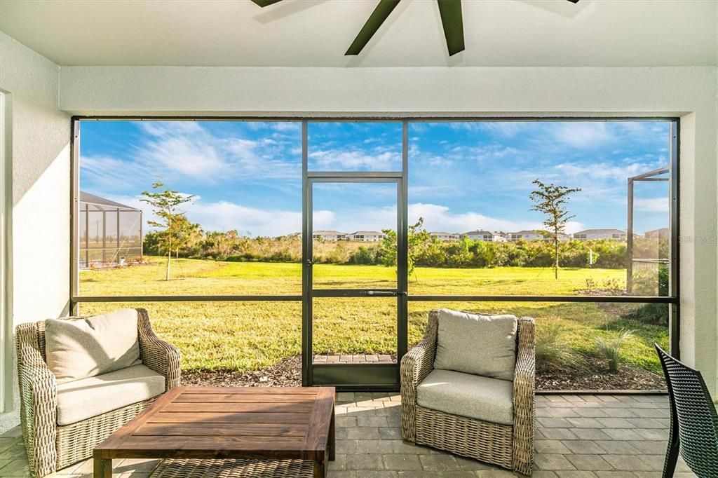 出租: $3,500 (4 贝兹, 2 浴室, 2223 平方英尺)