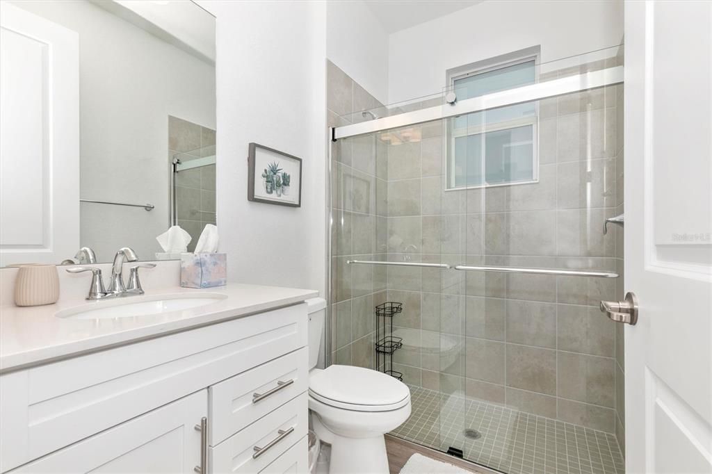 出租: $3,500 (4 贝兹, 2 浴室, 2223 平方英尺)