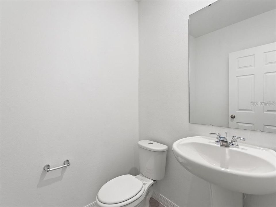 For Sale: $387,000 (4 beds, 2 baths, 2364 Square Feet)