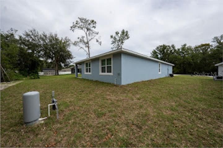 For Sale: $369,000 (4 beds, 3 baths, 2057 Square Feet)