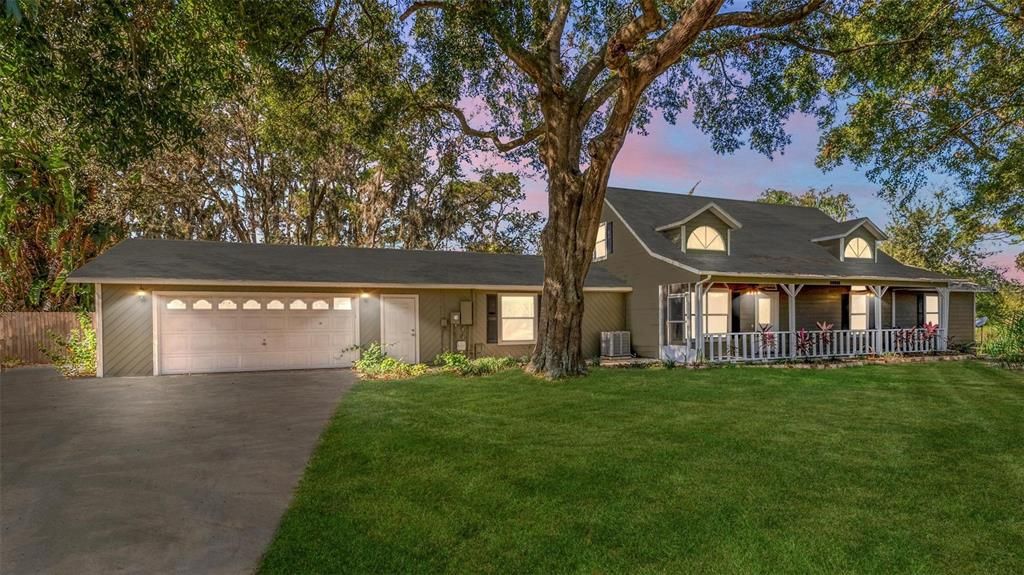 Recently Rented: $2,600 (4 beds, 2 baths, 1804 Square Feet)