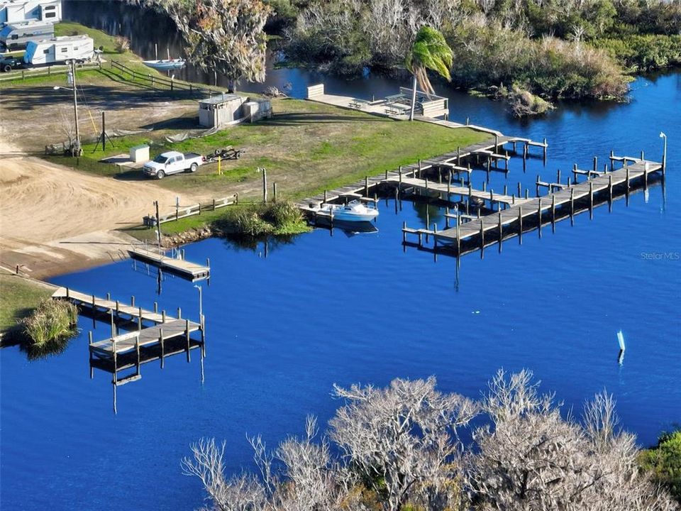 For Sale: $1,100,000 (4 beds, 2 baths, 2362 Square Feet)