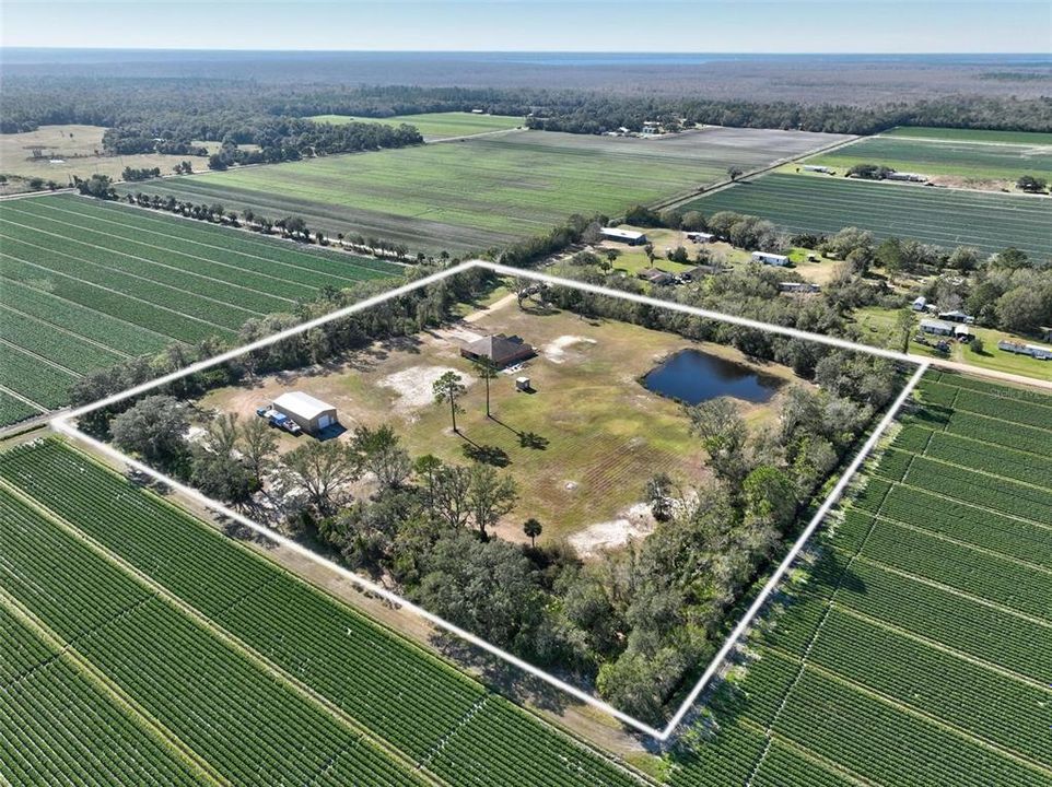 For Sale: $1,100,000 (4 beds, 2 baths, 2362 Square Feet)