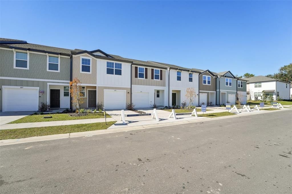 Recently Sold: $270,490 (3 beds, 2 baths, 1386 Square Feet)