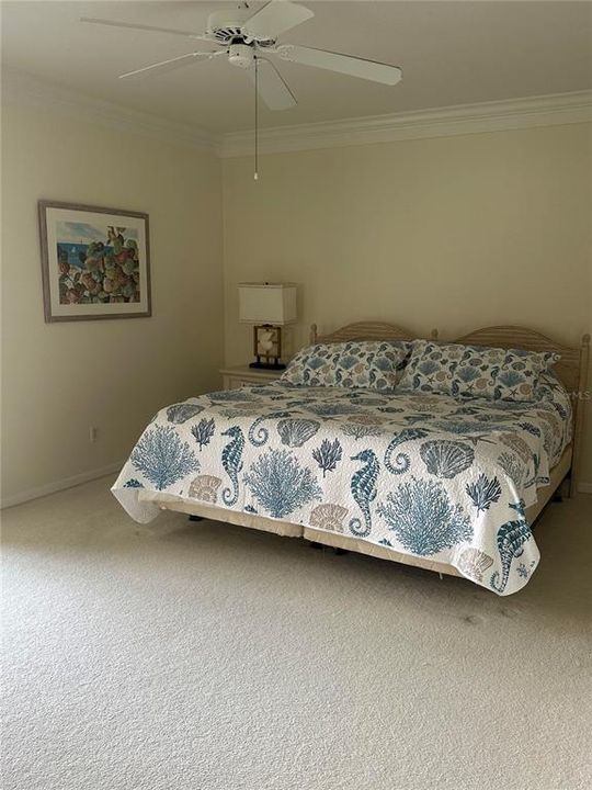 For Rent: $5,000 (2 beds, 2 baths, 2012 Square Feet)