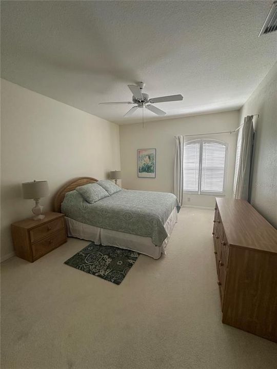 For Rent: $5,000 (2 beds, 2 baths, 2012 Square Feet)