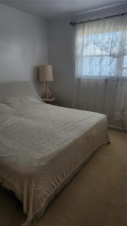 For Sale: $69,000 (2 beds, 1 baths, 870 Square Feet)