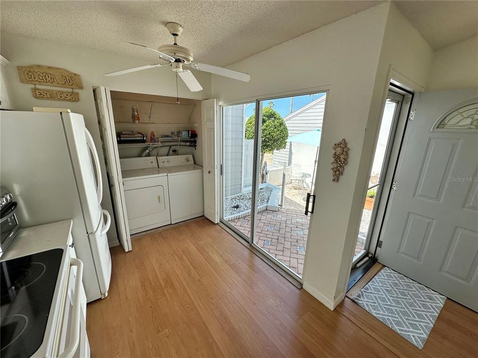 For Rent: $5,000 (2 beds, 2 baths, 1368 Square Feet)