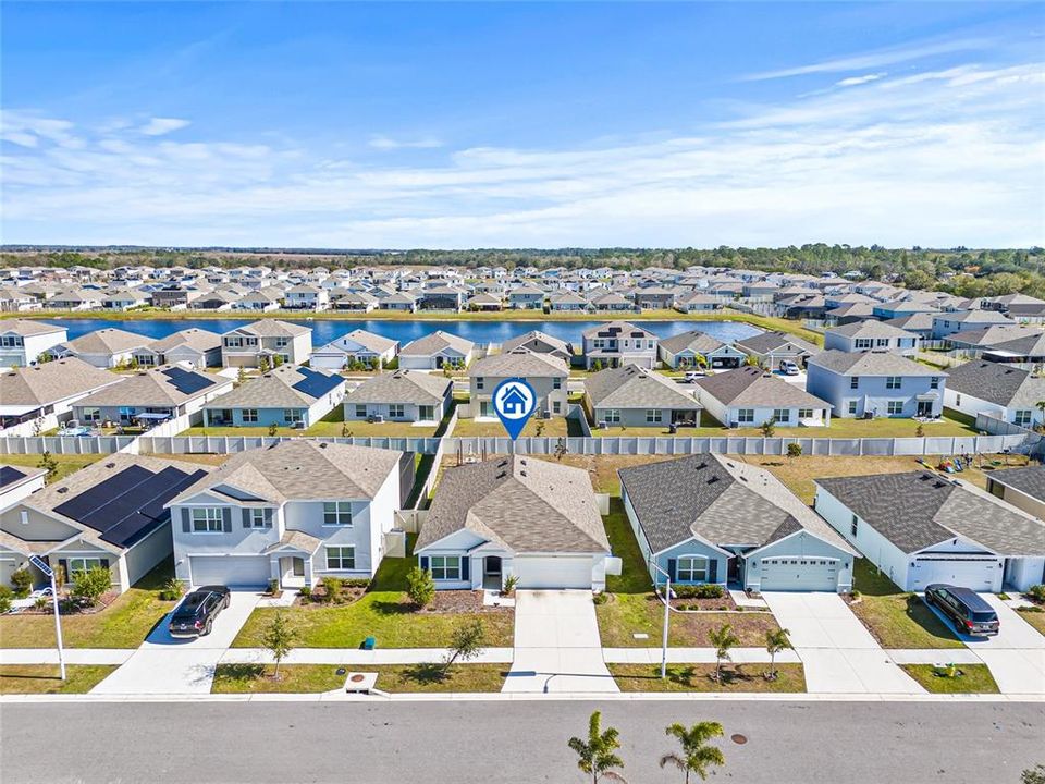 Active With Contract: $275,000 (3 beds, 2 baths, 1672 Square Feet)