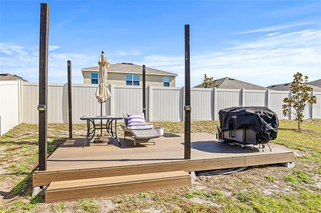 Active With Contract: $275,000 (3 beds, 2 baths, 1672 Square Feet)