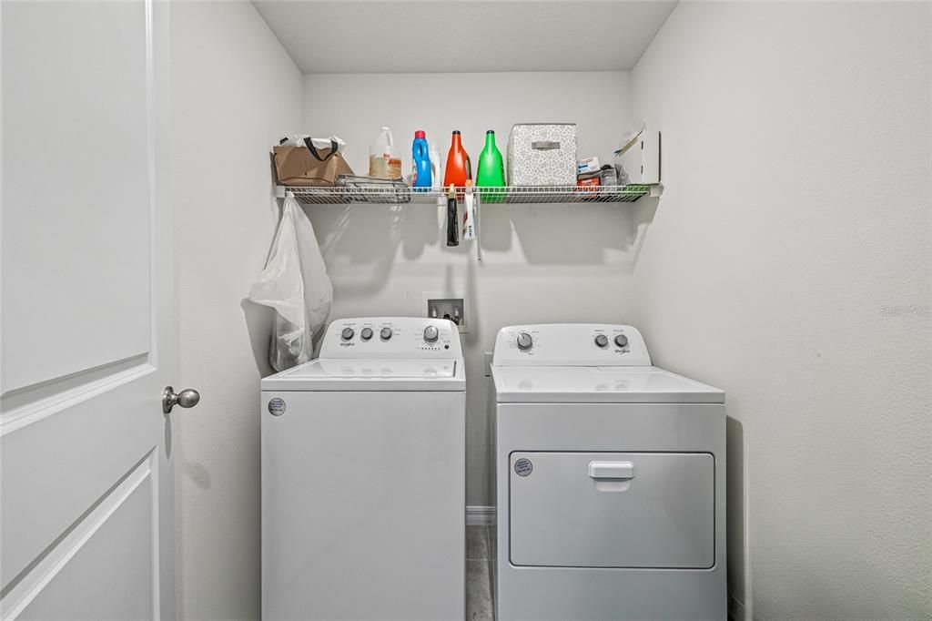 Active With Contract: $275,000 (3 beds, 2 baths, 1672 Square Feet)