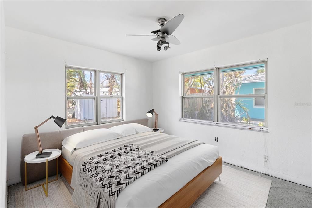 待售: $479,000 (4 贝兹, 0 浴室, 1400 平方英尺)