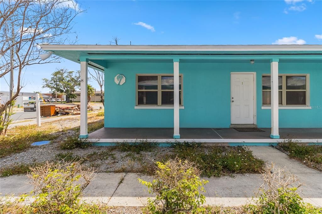 待售: $479,000 (4 贝兹, 0 浴室, 1400 平方英尺)