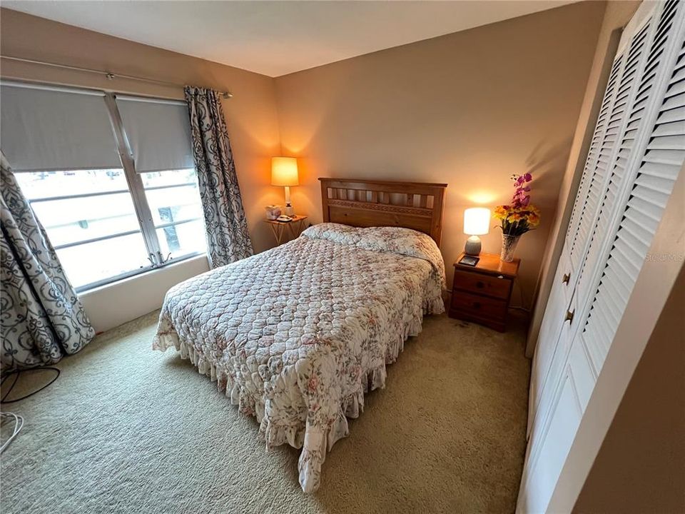 Activo con contrato: $75,000 (2 camas, 2 baños, 919 Pies cuadrados)