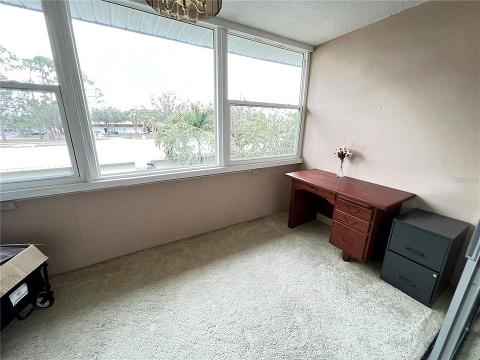 Activo con contrato: $75,000 (2 camas, 2 baños, 919 Pies cuadrados)