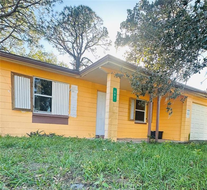 Недавно продано: $97,500 (2 спален, 1 ванн, 728 Квадратных фут)