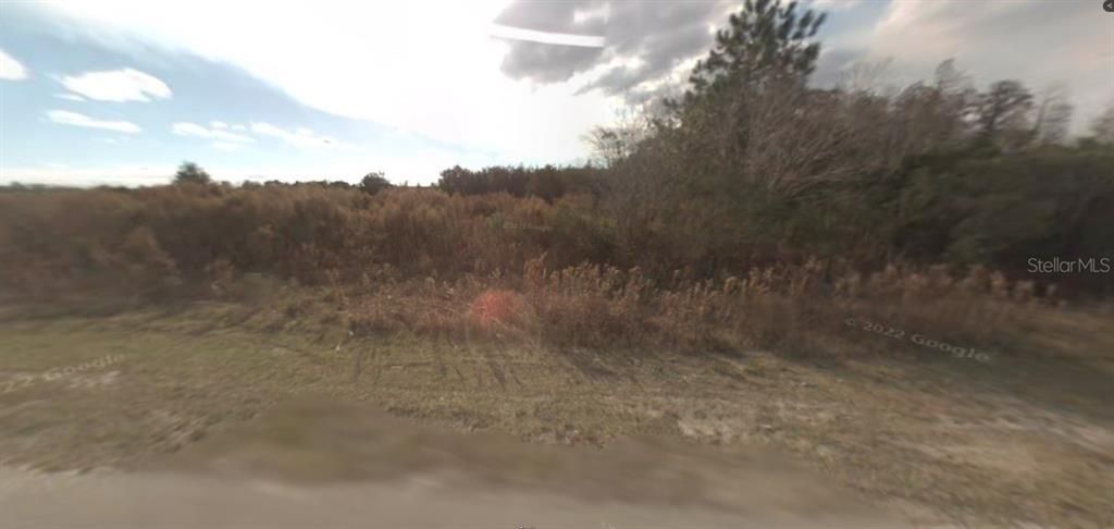 待售: $49,000 (1.25 acres)