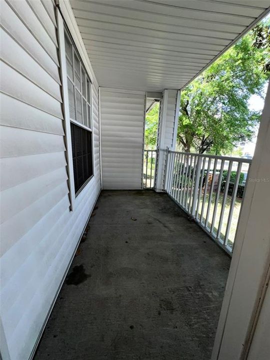 Под контрактом: $143,000 (1 спален, 1 ванн, 715 Квадратных фут)