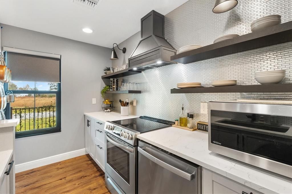 En Venta: $494,900 (3 camas, 2 baños, 2244 Pies cuadrados)